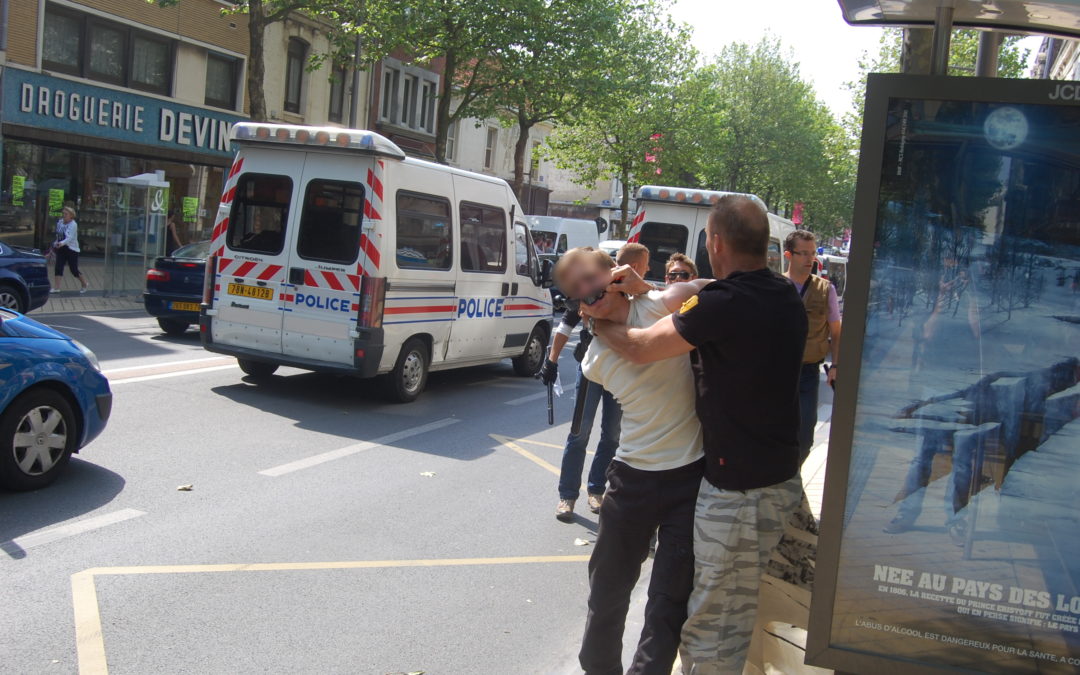 25 juin 2009 : Arrestation sur le boulevard La Fayette, Calais.